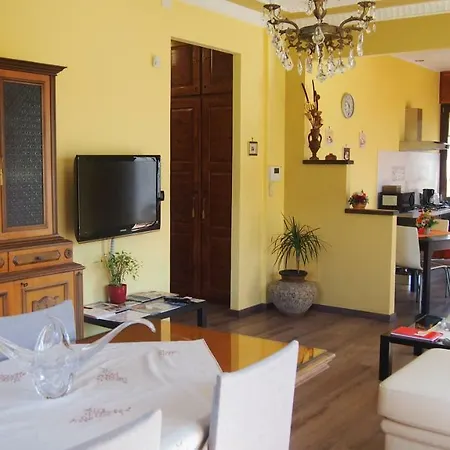 La Casa Dei Nonni Apartment *